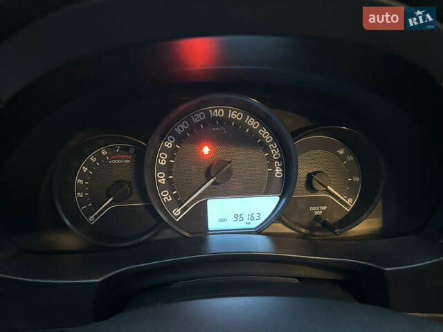 Черный Тойота Королла, объемом двигателя 1.59 л и пробегом 96 тыс. км за 13000 $, фото 19 на Automoto.ua
