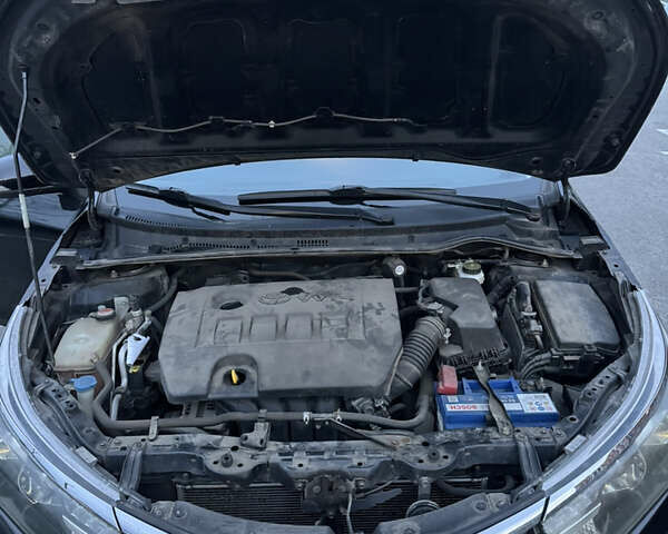 Черный Тойота Королла, объемом двигателя 1.59 л и пробегом 96 тыс. км за 13000 $, фото 21 на Automoto.ua