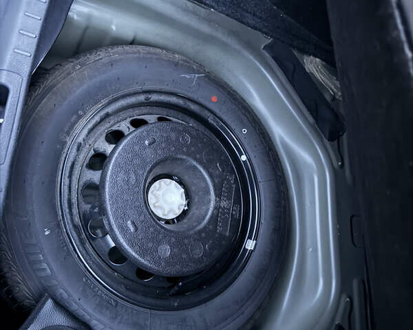 Черный Тойота Королла, объемом двигателя 1.59 л и пробегом 96 тыс. км за 13000 $, фото 24 на Automoto.ua