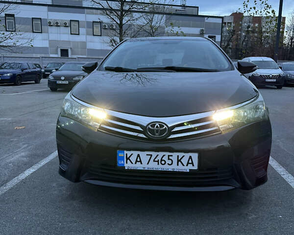 Черный Тойота Королла, объемом двигателя 1.59 л и пробегом 96 тыс. км за 13000 $, фото 1 на Automoto.ua