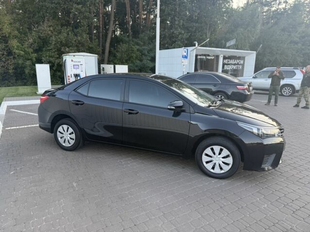 Черный Тойота Королла, объемом двигателя 1.3 л и пробегом 182 тыс. км за 9999 $, фото 1 на Automoto.ua