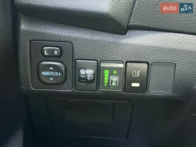 Черный Тойота Королла, объемом двигателя 1.33 л и пробегом 222 тыс. км за 7500 $, фото 15 на Automoto.ua