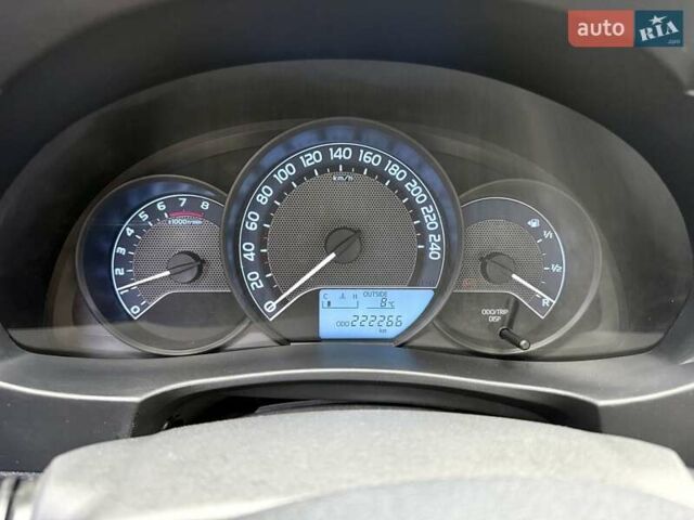 Черный Тойота Королла, объемом двигателя 1.33 л и пробегом 222 тыс. км за 7500 $, фото 12 на Automoto.ua