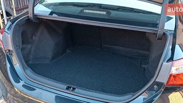 Черный Тойота Королла, объемом двигателя 1.33 л и пробегом 95 тыс. км за 10900 $, фото 3 на Automoto.ua