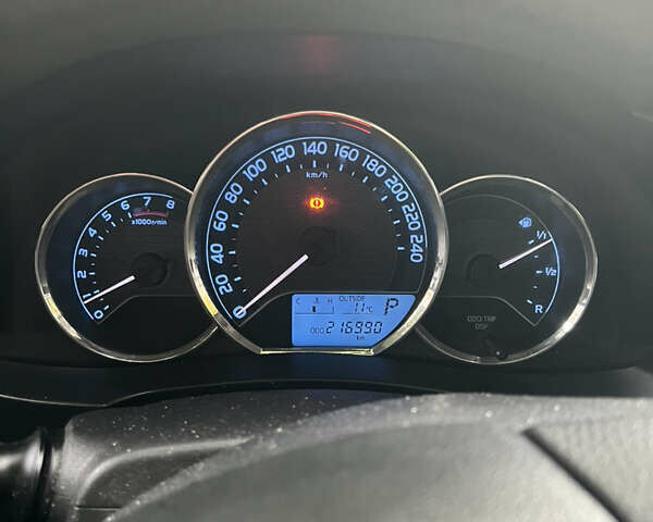 Чорний Тойота Королла, об'ємом двигуна 1.6 л та пробігом 218 тис. км за 11500 $, фото 7 на Automoto.ua