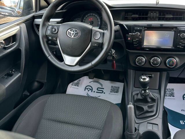 Черный Тойота Королла, объемом двигателя 1.33 л и пробегом 193 тыс. км за 8500 $, фото 6 на Automoto.ua