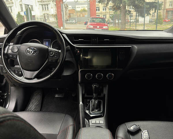 Черный Тойота Королла, объемом двигателя 1.6 л и пробегом 134 тыс. км за 14200 $, фото 16 на Automoto.ua