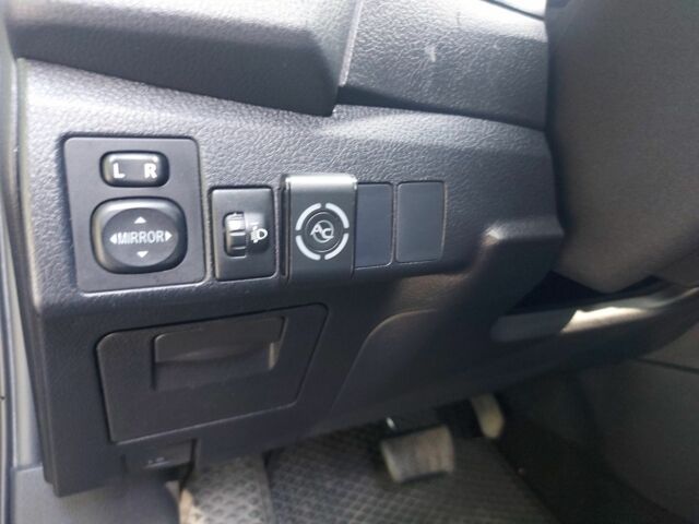 Черный Тойота Королла, объемом двигателя 0 л и пробегом 147 тыс. км за 276 $, фото 4 на Automoto.ua