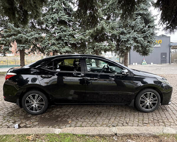 Черный Тойота Королла, объемом двигателя 1.6 л и пробегом 134 тыс. км за 14200 $, фото 5 на Automoto.ua