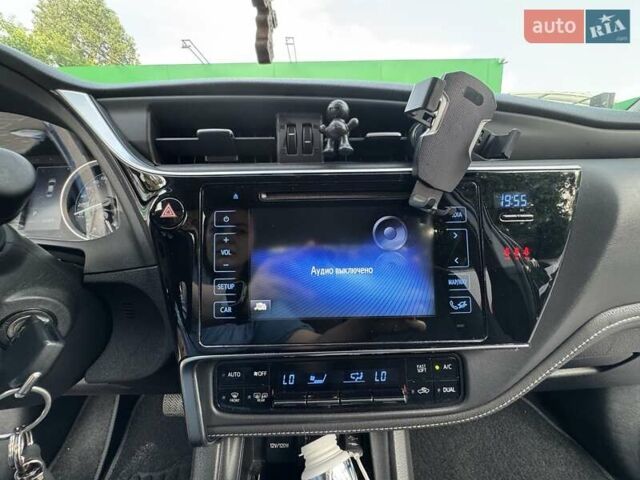 Тойота Королла 2018 в Киеве на Automoto.ua Черный Тойота Королла, объемом двигателя 1.6 л и пробегом 63 тыс. км за 16500 $, фото 9 на Automoto.ua