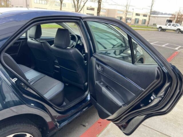 Чорний Тойота Королла, об'ємом двигуна 1.8 л та пробігом 48 тис. км за 7500 $, фото 11 на Automoto.ua