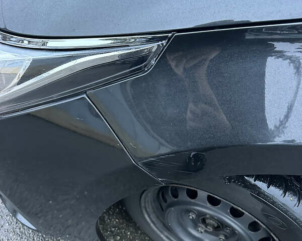 Черный Тойота Королла, объемом двигателя 1.6 л и пробегом 345 тыс. км за 9700 $, фото 5 на Automoto.ua