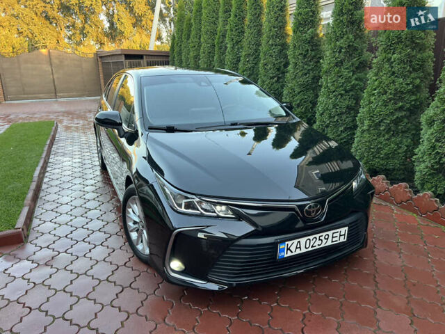 Тойота Королла 2019 в Броварах на Automoto.ua Черный Тойота Королла, объемом двигателя 1.6 л и пробегом 62 тыс. км за 18899 $, фото 2 на Automoto.ua