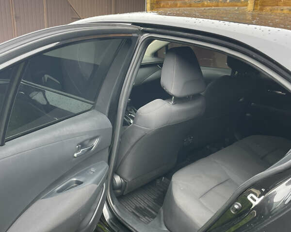 Черный Тойота Королла, объемом двигателя 1.6 л и пробегом 161 тыс. км за 14600 $, фото 11 на Automoto.ua