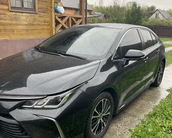 Черный Тойота Королла, объемом двигателя 1.6 л и пробегом 161 тыс. км за 14600 $, фото 2 на Automoto.ua