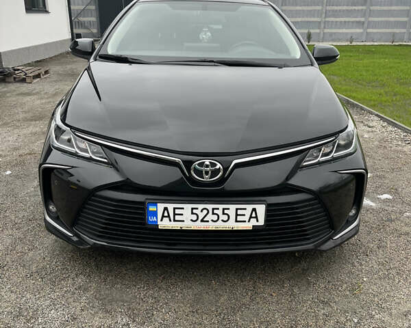 Черный Тойота Королла, объемом двигателя 1.6 л и пробегом 35 тыс. км за 19100 $, фото 3 на Automoto.ua