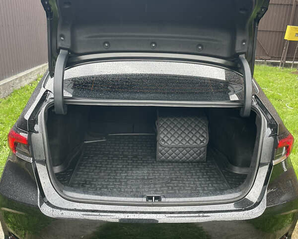 Черный Тойота Королла, объемом двигателя 1.6 л и пробегом 161 тыс. км за 14600 $, фото 6 на Automoto.ua