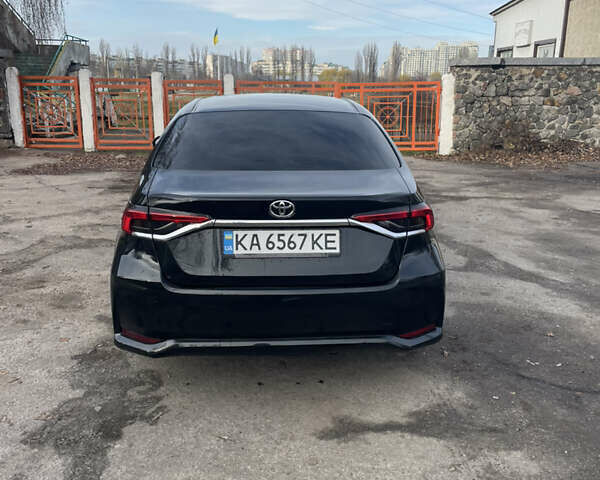 Черный Тойота Королла, объемом двигателя 1.6 л и пробегом 161 тыс. км за 14400 $, фото 5 на Automoto.ua