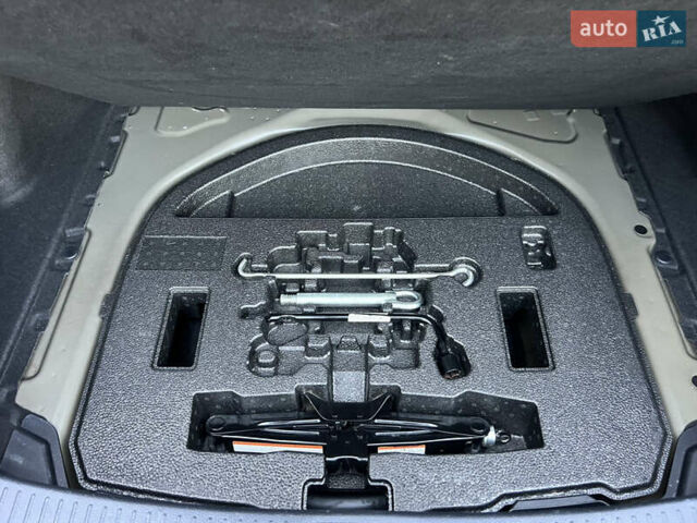 Тойота Королла 2019 в Броварах на Automoto.ua Черный Тойота Королла, объемом двигателя 1.6 л и пробегом 62 тыс. км за 18899 $, фото 49 на Automoto.ua