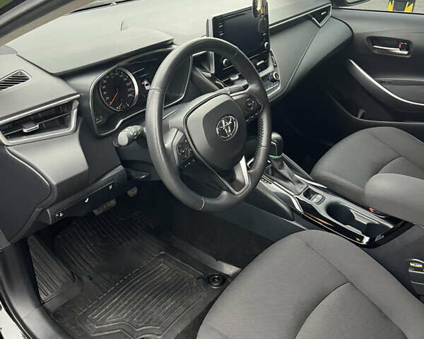 Черный Тойота Королла, объемом двигателя 1.6 л и пробегом 35 тыс. км за 19100 $, фото 16 на Automoto.ua