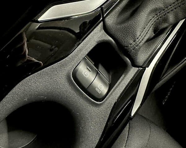 Черный Тойота Королла, объемом двигателя 1.8 л и пробегом 100 тыс. км за 14500 $, фото 18 на Automoto.ua