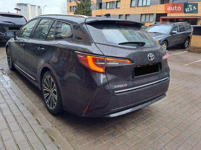 Черный Тойота Королла, объемом двигателя 1.2 л и пробегом 153 тыс. км за 14999 $, фото 4 на Automoto.ua