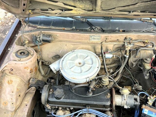 Коричневый Тойота Королла, объемом двигателя 1.3 л и пробегом 100 тыс. км за 850 $, фото 6 на Automoto.ua