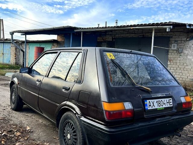 Коричневый Тойота Королла, объемом двигателя 1.3 л и пробегом 100 тыс. км за 850 $, фото 3 на Automoto.ua