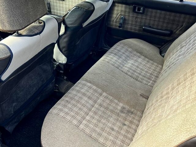 Коричневый Тойота Королла, объемом двигателя 1.3 л и пробегом 100 тыс. км за 850 $, фото 5 на Automoto.ua