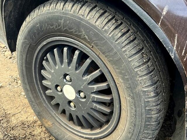 Коричневый Тойота Королла, объемом двигателя 1.3 л и пробегом 100 тыс. км за 850 $, фото 9 на Automoto.ua