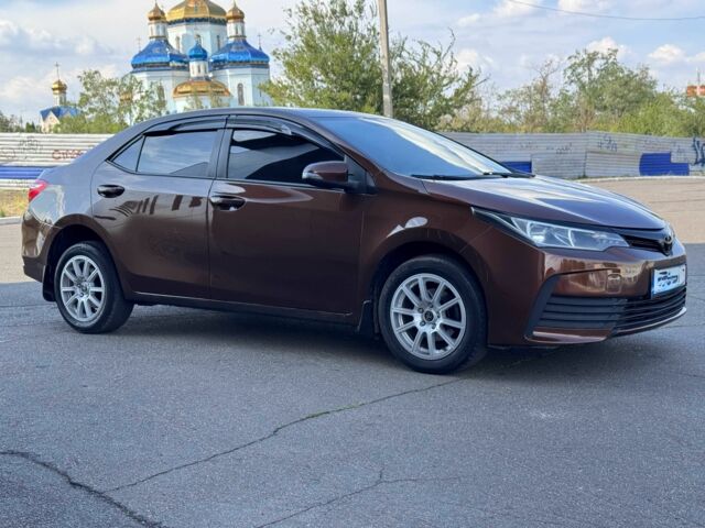 Коричневий Тойота Королла, об'ємом двигуна 1.3 л та пробігом 115 тис. км за 8350 $, фото 2 на Automoto.ua