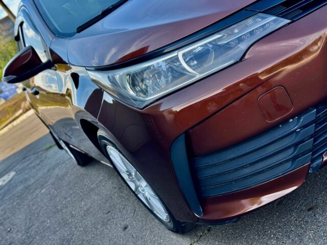 Коричневий Тойота Королла, об'ємом двигуна 1.3 л та пробігом 115 тис. км за 8350 $, фото 10 на Automoto.ua
