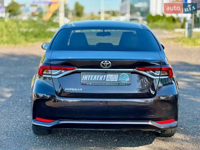 Коричневый Тойота Королла, объемом двигателя 1.6 л и пробегом 94 тыс. км за 17300 $, фото 4 на Automoto.ua