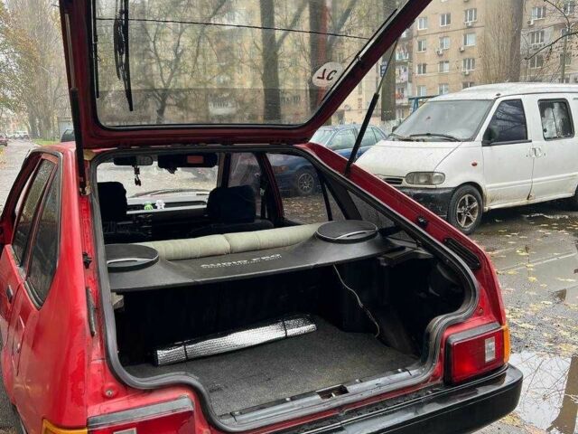 Красный Тойота Королла, объемом двигателя 1.6 л и пробегом 383 тыс. км за 1200 $, фото 12 на Automoto.ua