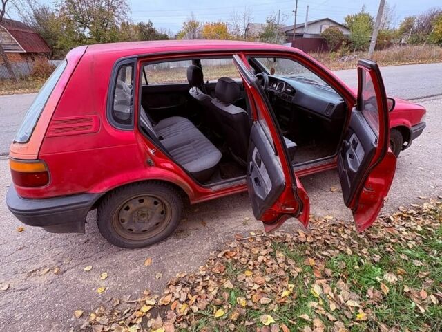 Красный Тойота Королла, объемом двигателя 1.3 л и пробегом 167 тыс. км за 900 $, фото 8 на Automoto.ua