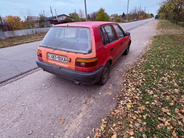 Красный Тойота Королла, объемом двигателя 1.3 л и пробегом 167 тыс. км за 900 $, фото 2 на Automoto.ua