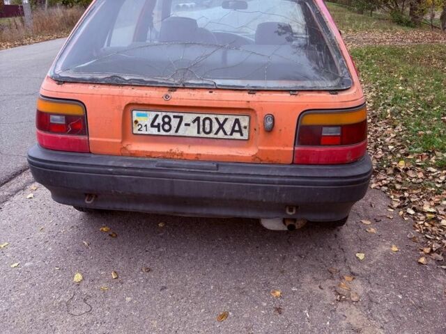 Красный Тойота Королла, объемом двигателя 1.3 л и пробегом 167 тыс. км за 900 $, фото 3 на Automoto.ua