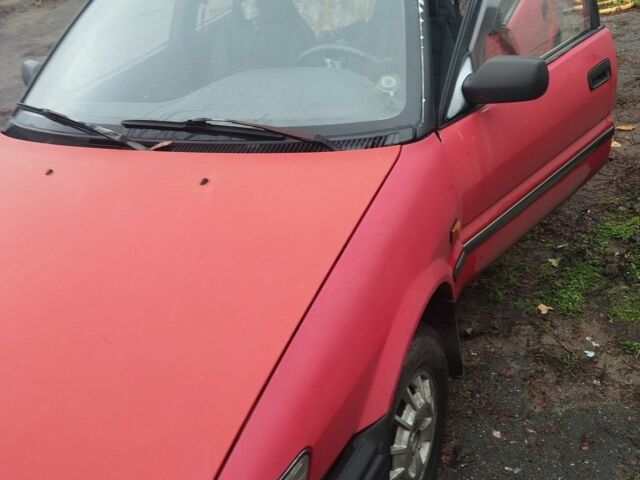 Красный Тойота Королла, объемом двигателя 1.3 л и пробегом 350 тыс. км за 1700 $, фото 5 на Automoto.ua