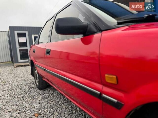 Красный Тойота Королла, объемом двигателя 1.3 л и пробегом 270 тыс. км за 1500 $, фото 14 на Automoto.ua