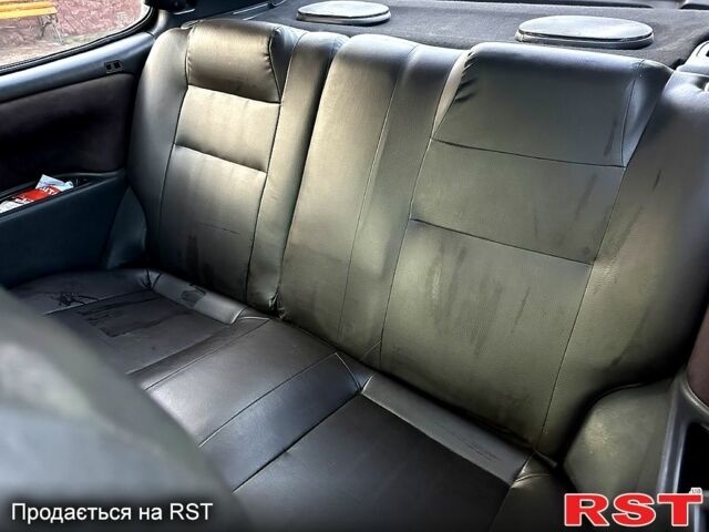 Червоний Тойота Королла, об'ємом двигуна 1.2 л та пробігом 0 тис. км за 1350 $, фото 2 на Automoto.ua