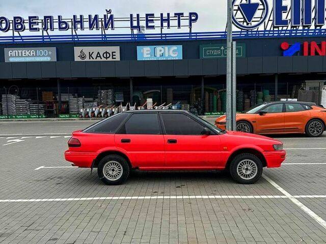 Красный Тойота Королла, объемом двигателя 1.3 л и пробегом 0 тыс. км за 1200 $, фото 5 на Automoto.ua