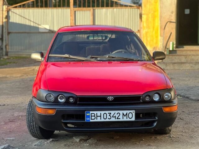 Червоний Тойота Королла, об'ємом двигуна 1.3 л та пробігом 180 тис. км за 1600 $, фото 7 на Automoto.ua