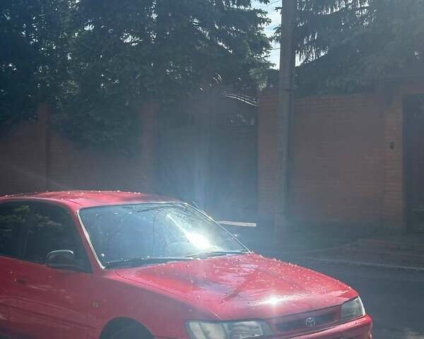 Красный Тойота Королла, объемом двигателя 1.3 л и пробегом 270 тыс. км за 3000 $, фото 5 на Automoto.ua