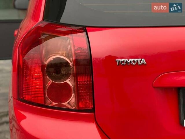 Червоний Тойота Королла, об'ємом двигуна 1.6 л та пробігом 302 тис. км за 6490 $, фото 13 на Automoto.ua