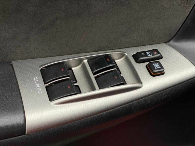 Красный Тойота Королла, объемом двигателя 1.6 л и пробегом 302 тыс. км за 6490 $, фото 10 на Automoto.ua