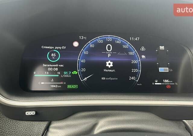 Красный Тойота Королла, объемом двигателя 1.99 л и пробегом 1 тыс. км за 39706 $, фото 13 на Automoto.ua