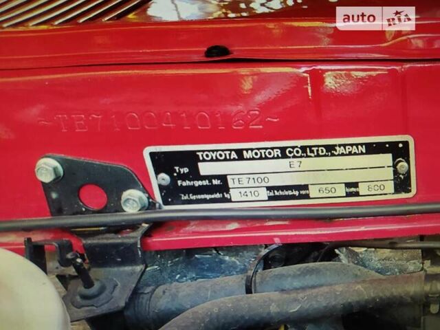 Красный Тойота Королла, объемом двигателя 1.59 л и пробегом 100 тыс. км за 2496 $, фото 1 на Automoto.ua