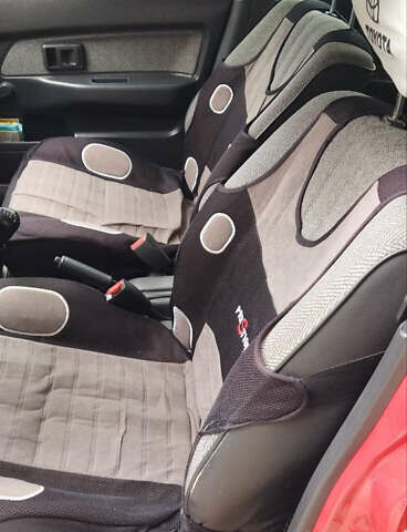 Красный Тойота Королла, объемом двигателя 1.32 л и пробегом 345 тыс. км за 1800 $, фото 8 на Automoto.ua