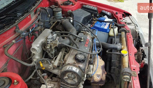 Красный Тойота Королла, объемом двигателя 1.32 л и пробегом 345 тыс. км за 1800 $, фото 10 на Automoto.ua