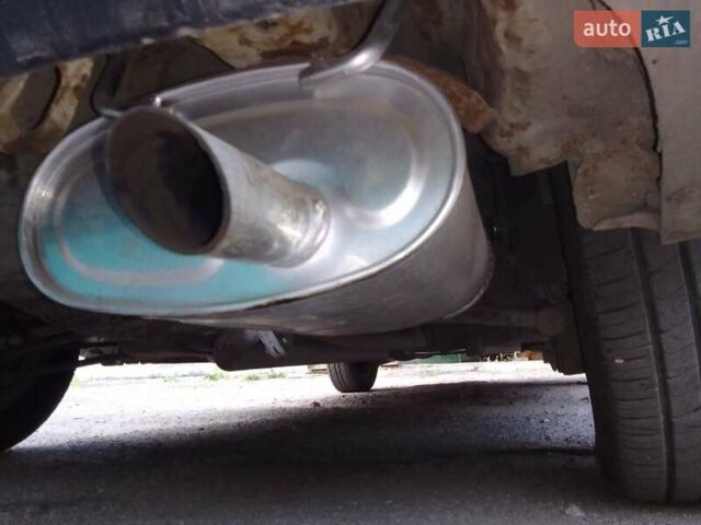 Червоний Тойота Королла, об'ємом двигуна 1.33 л та пробігом 335 тис. км за 2000 $, фото 1 на Automoto.ua